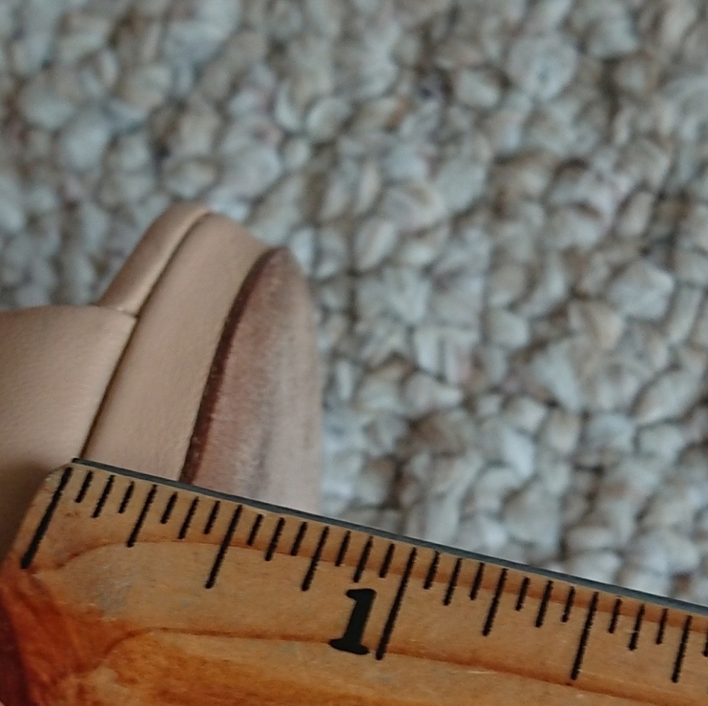 Gucci Nude/beige Peep-Toe Horsebit Pumps size 6.5 - Picture 11 of 15